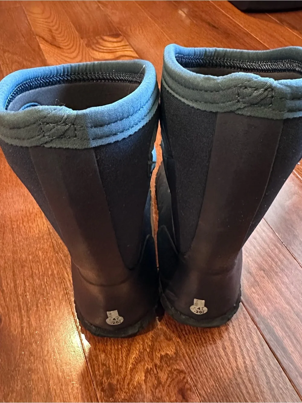 Bogs Waterproof Insulated Boots in EXCELLENT condition